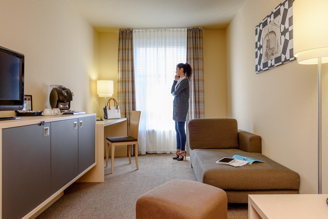 Mercure Hotel Berlin City West Exterior foto