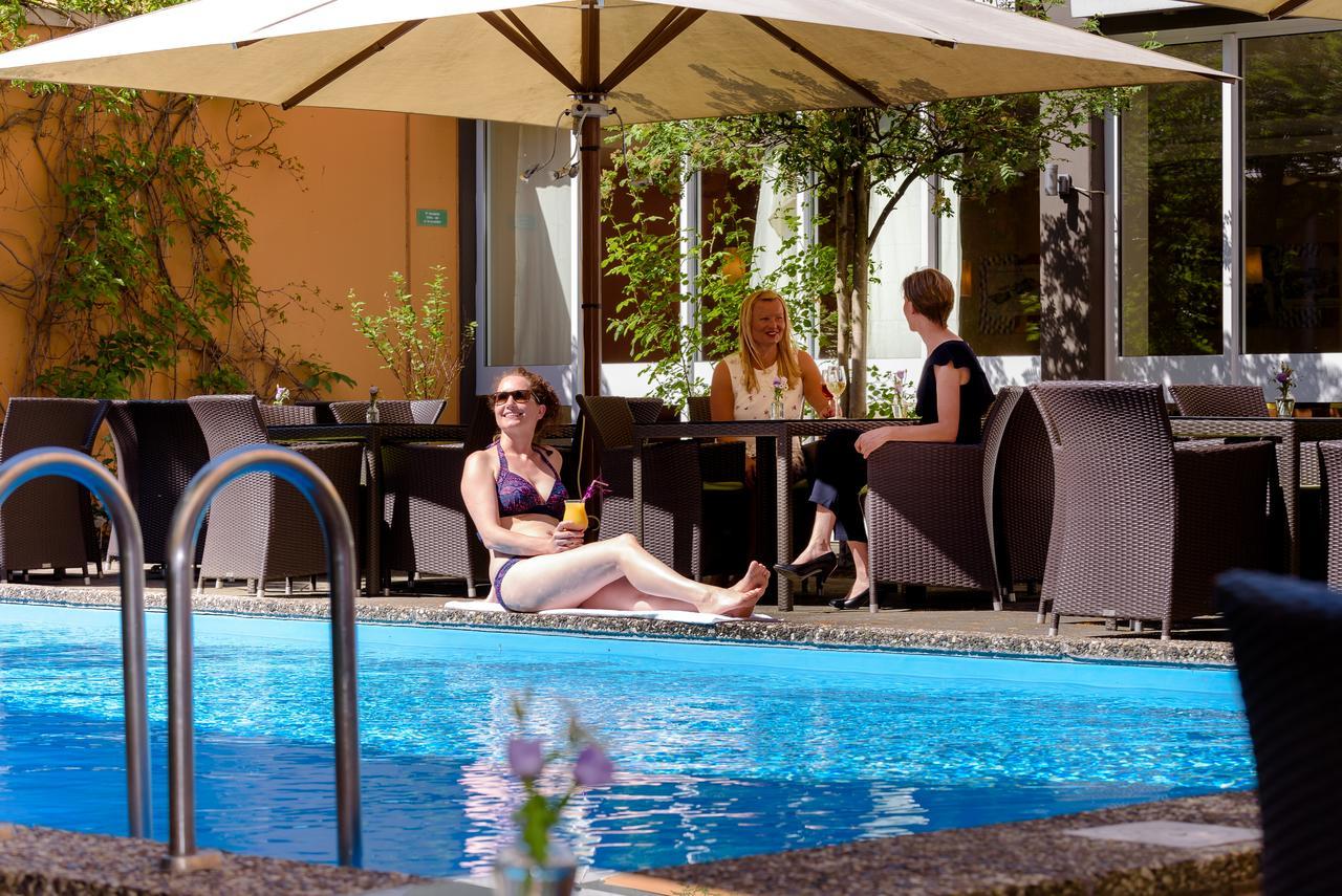 Mercure Hotel Berlin City West Exterior foto